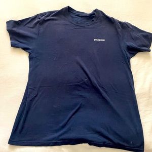 Patagonia Mens Navy short sleeve t-shirt size large